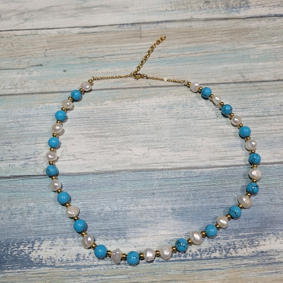 Jewelry - Pearls and Turquoise Necklace.